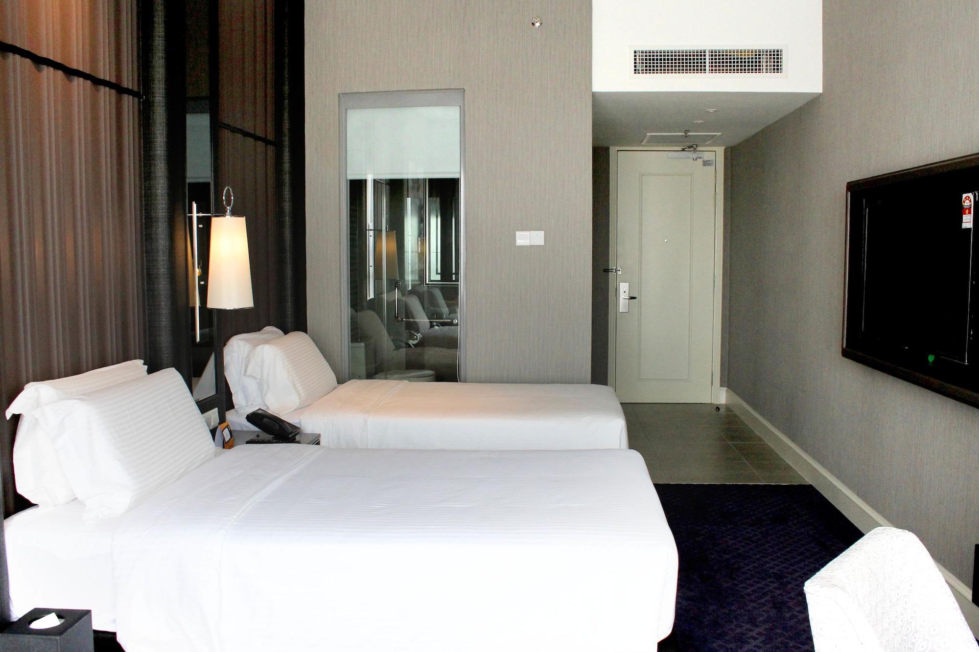 Hotel Hatten Place 5*