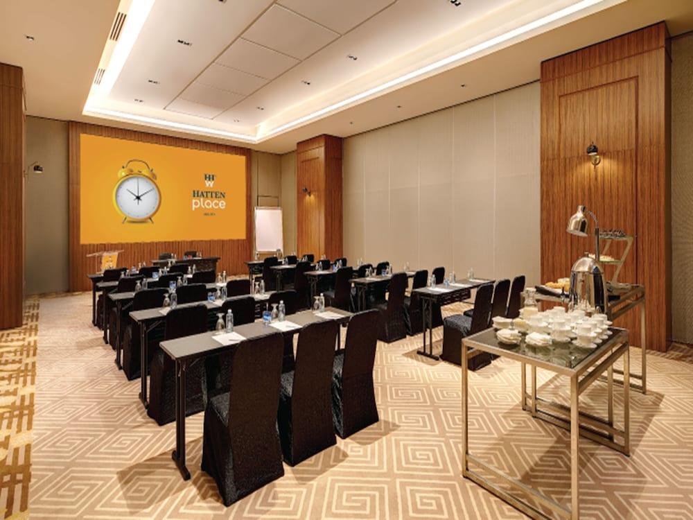 Hotel Hatten Place 5*