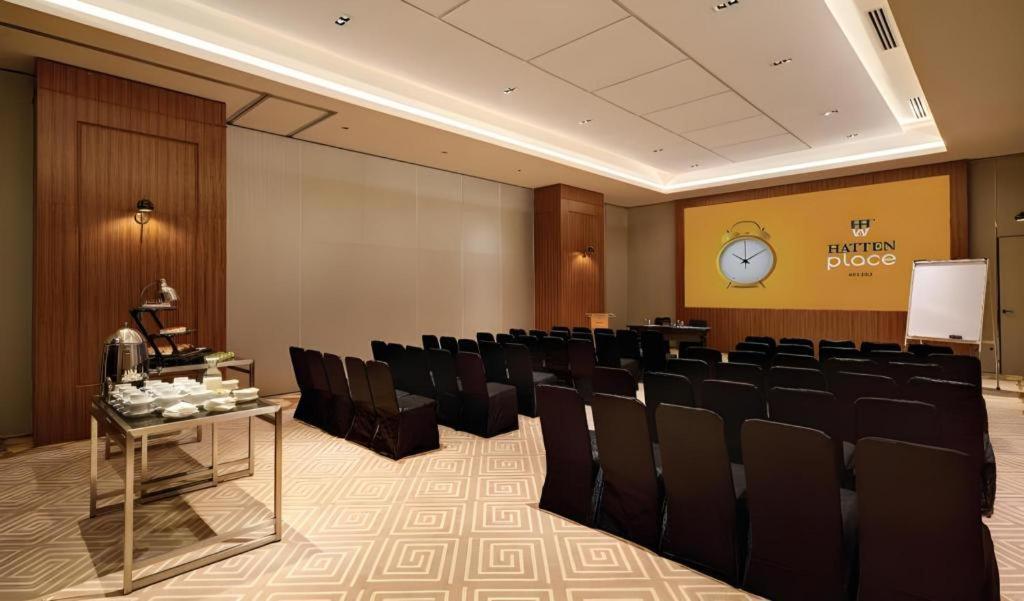 Hotel Hatten Place