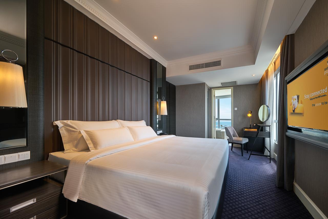Hatten Place Hotel